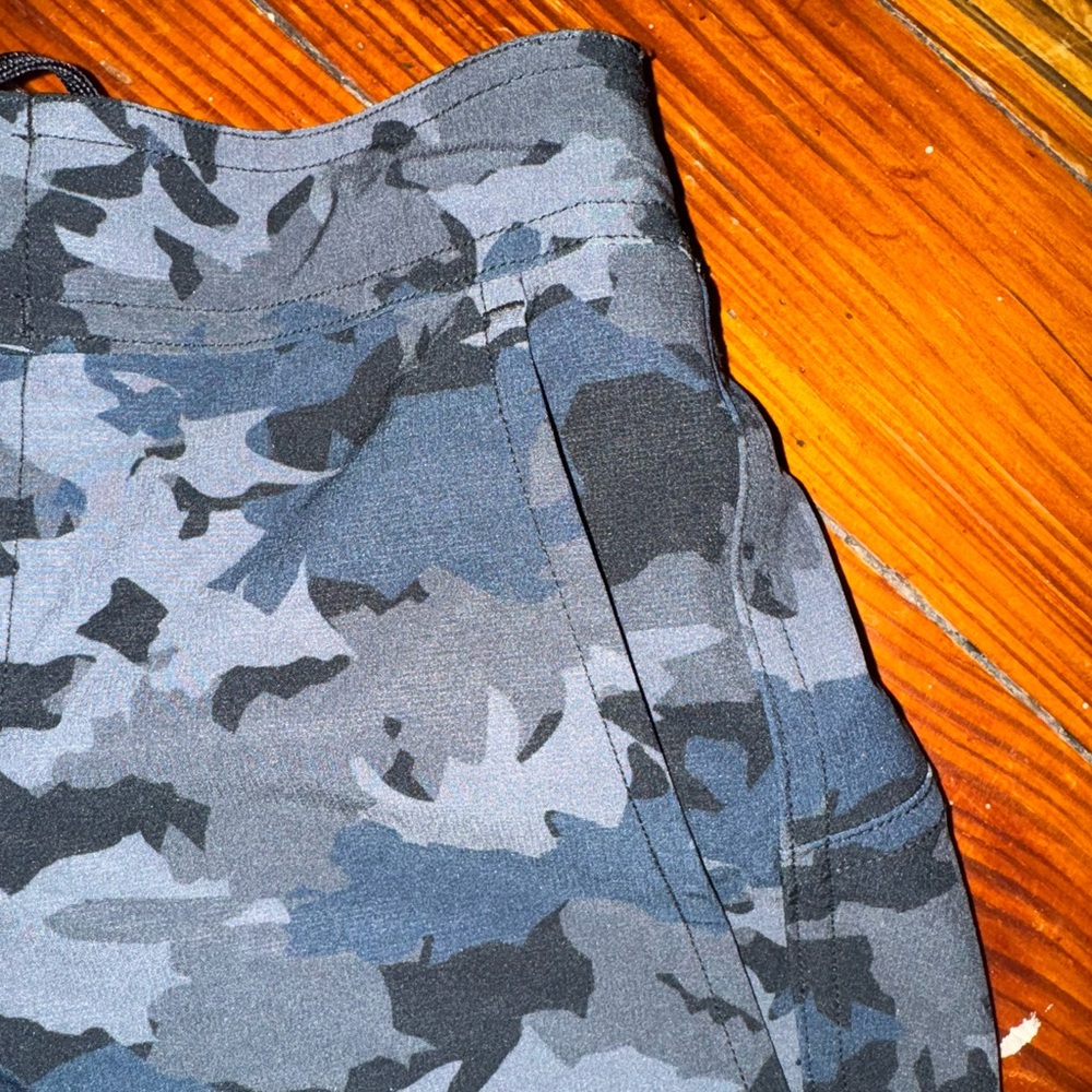 Humankind Board Shorts - Picture 2 of 4